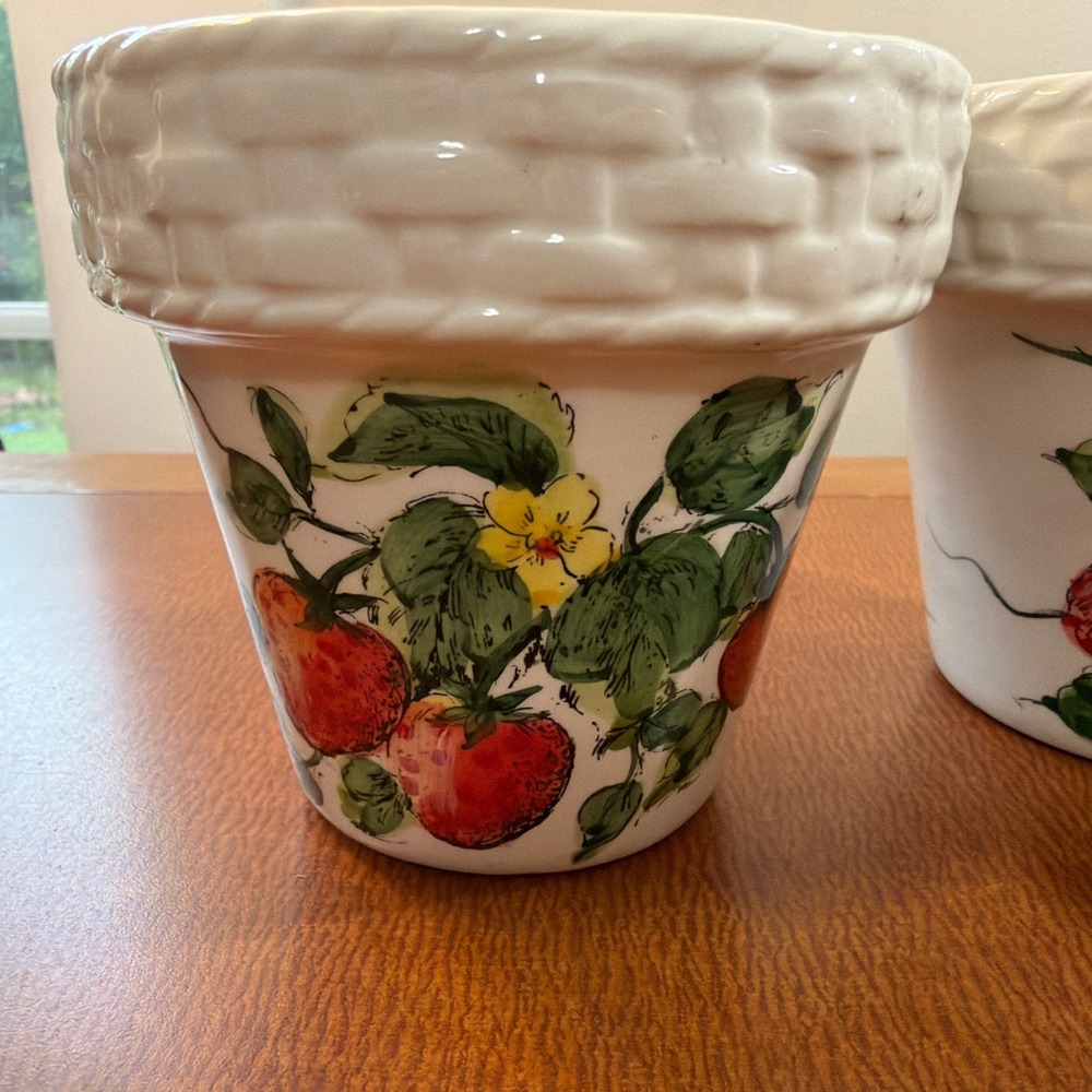 Set Of 3 Strawberry Basket Style Plant Pots 4" Basket Weave Rim - Picture 3 of 13
